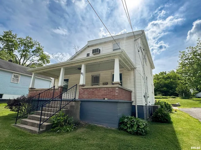 $77,000 | 101 Nile Avenue, Anna, IL 62906