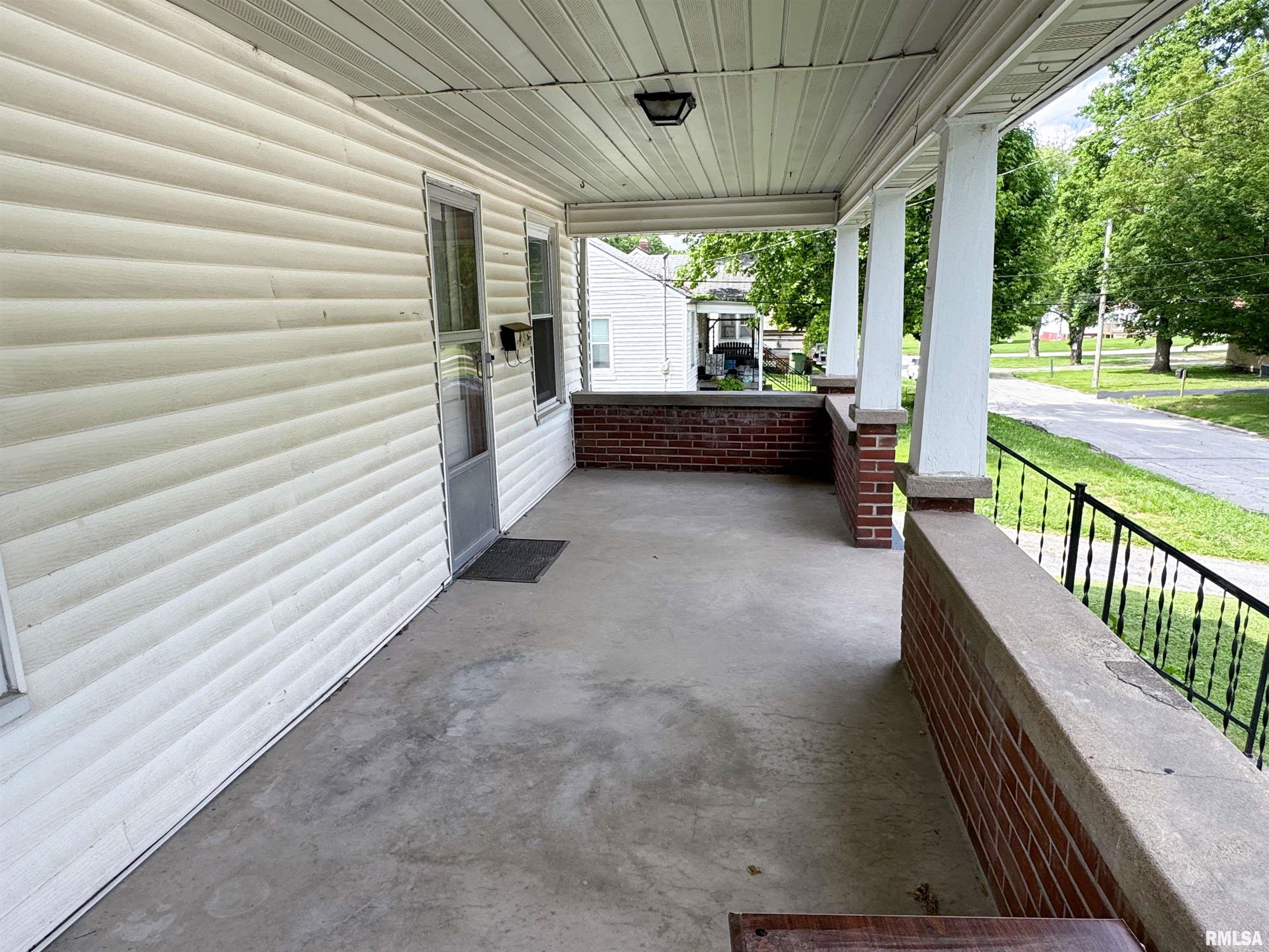 101 Nile Avenue Anna, IL 62906 - Photo 4 of 26