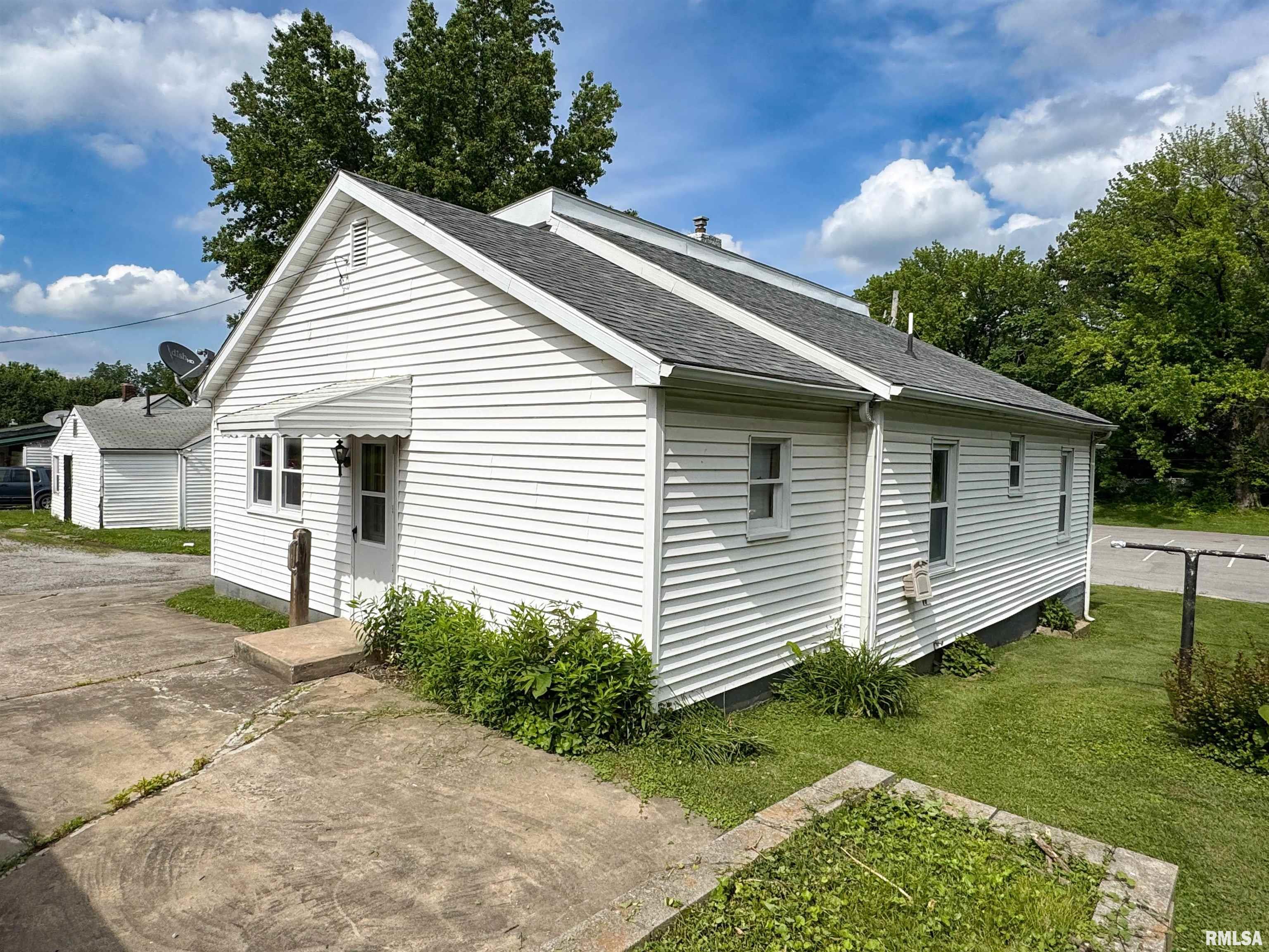 101 Nile Avenue Anna, IL 62906 - Photo 6 of 26