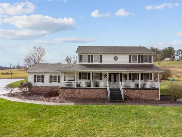 $549,900 | 19 Misty Meadows Lane, Uniontown, PA 15401