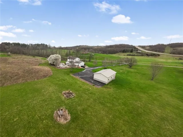 $549,900 | 19 Misty Meadows Lane, Uniontown, PA 15401