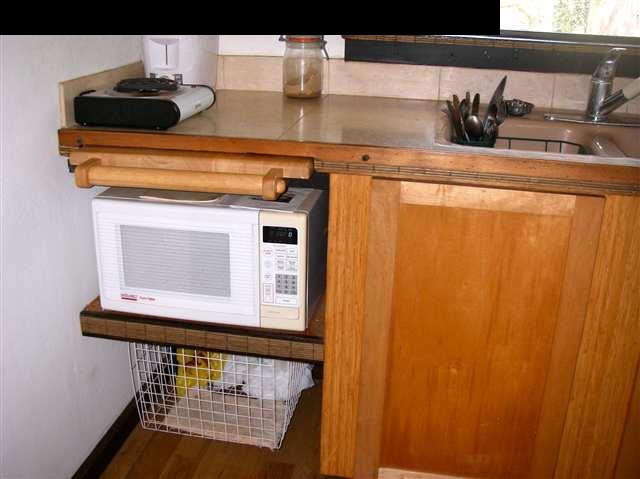 22 West Kuiaha Road Haiku, HI 96708 - Photo 5 of 23 a view of washer and dryer