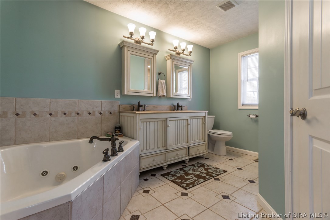 1018 Captain Frank Road New Albany, IN 47150 - Photo 19 of 51 Gallery Image 19
