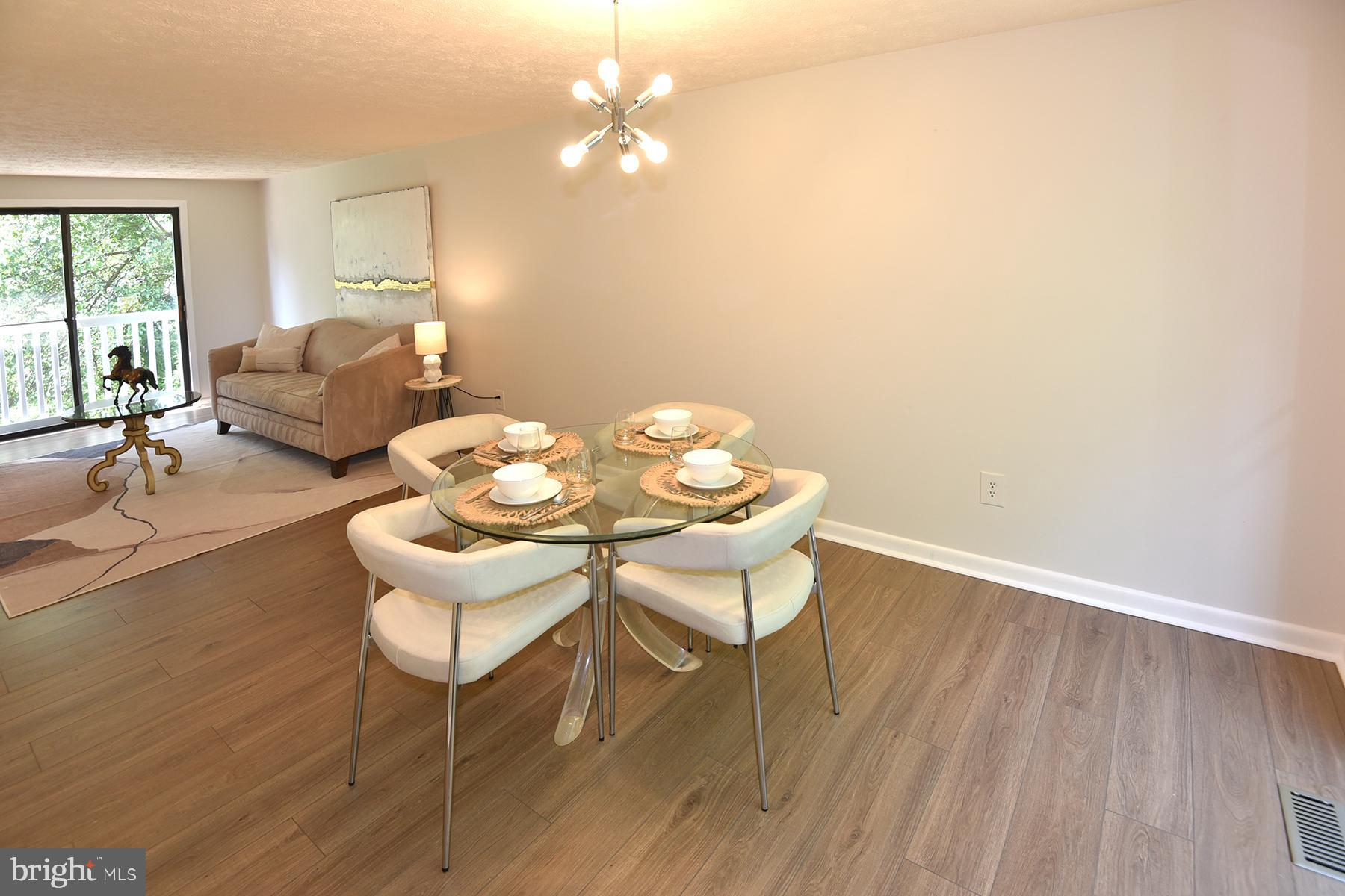 12271 Turkey Wing Court Reston, VA 20191 - Photo 8 of 22 Gallery Image 8