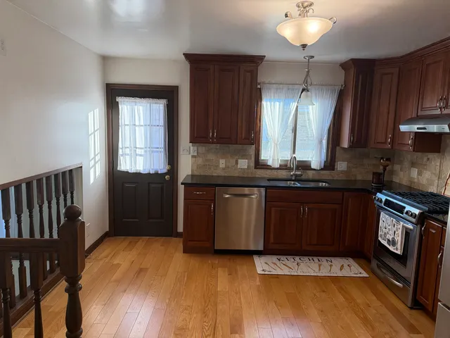 $2,850 | 13831 South Mallard Drive, Plainfield, IL 60544