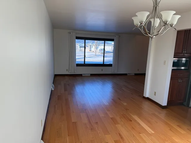 $2,850 | 13831 South Mallard Drive, Plainfield, IL 60544