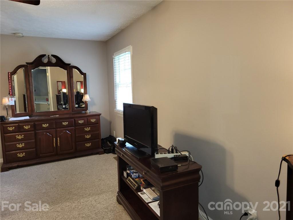 1639 Friendship Road Shelby, NC 28150 - Photo 14 of 42 Gallery Image 14