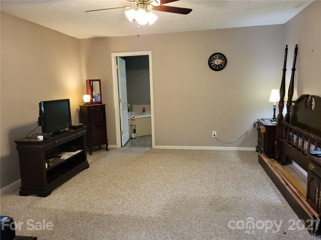 1639 Friendship Road Shelby, NC 28150 - Photo 16 of 42 Gallery Image 16