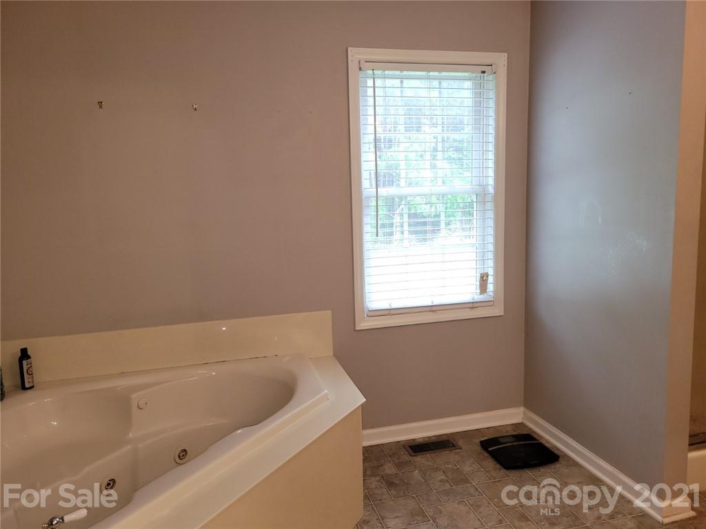 1639 Friendship Road Shelby, NC 28150 - Photo 21 of 42 Gallery Image 21