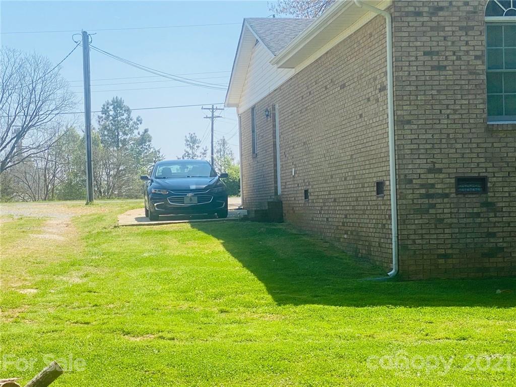 1639 Friendship Road Shelby, NC 28150 - Photo 38 of 42 Gallery Image 38