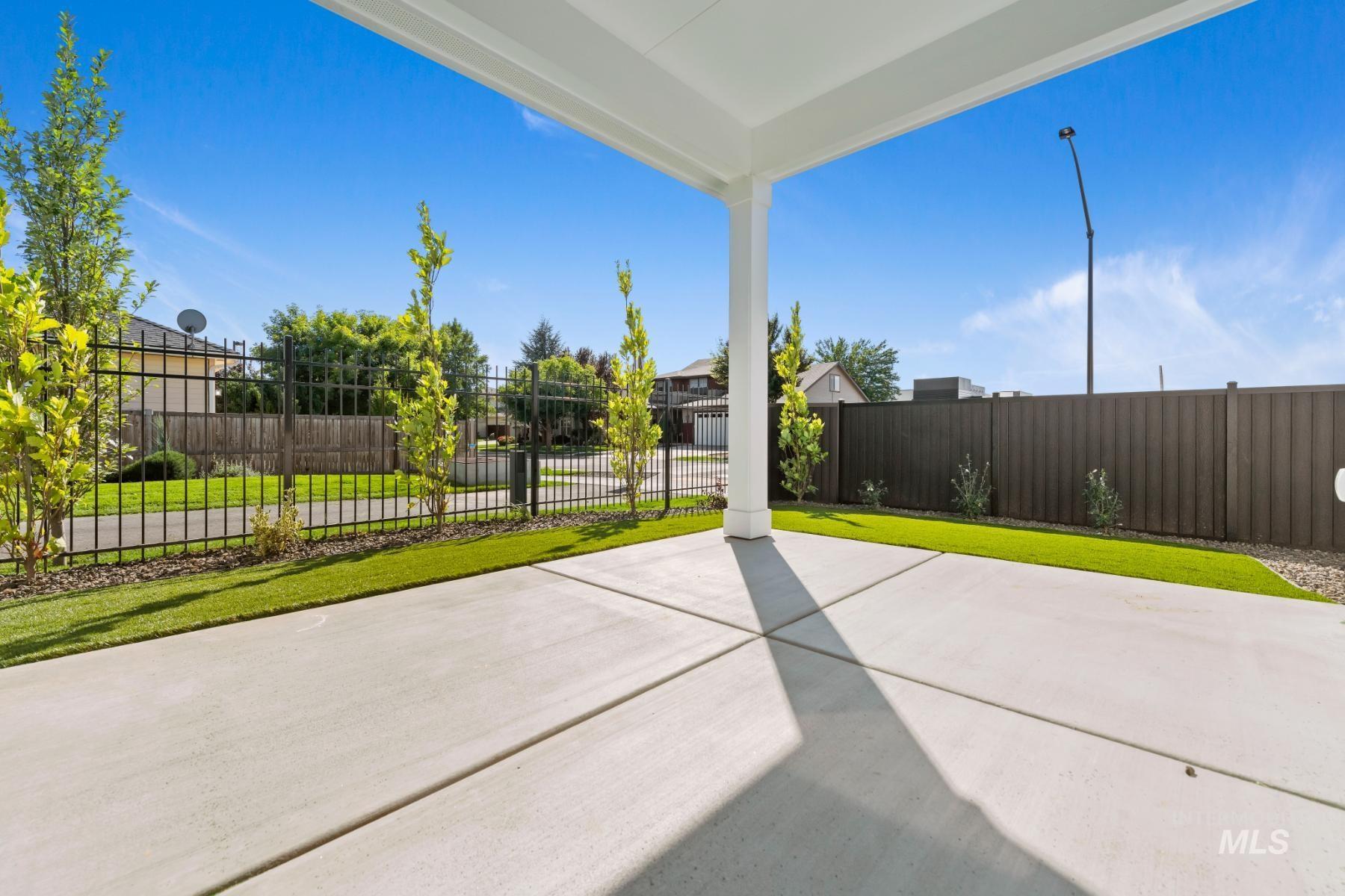 945 West Malbar Street Meridian, ID 83646 - Photo 36 of 37 Fenced backyard featuring a patio