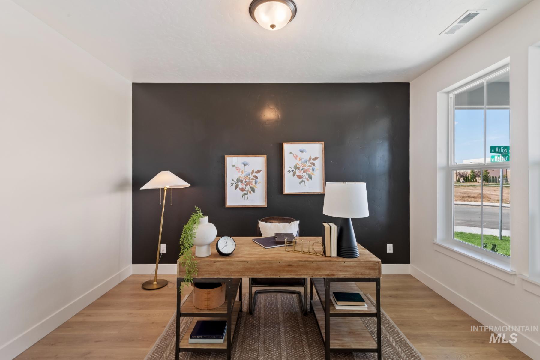 945 West Malbar Street Meridian, ID 83646 - Photo 8 of 42 Office with light wood-style flooring