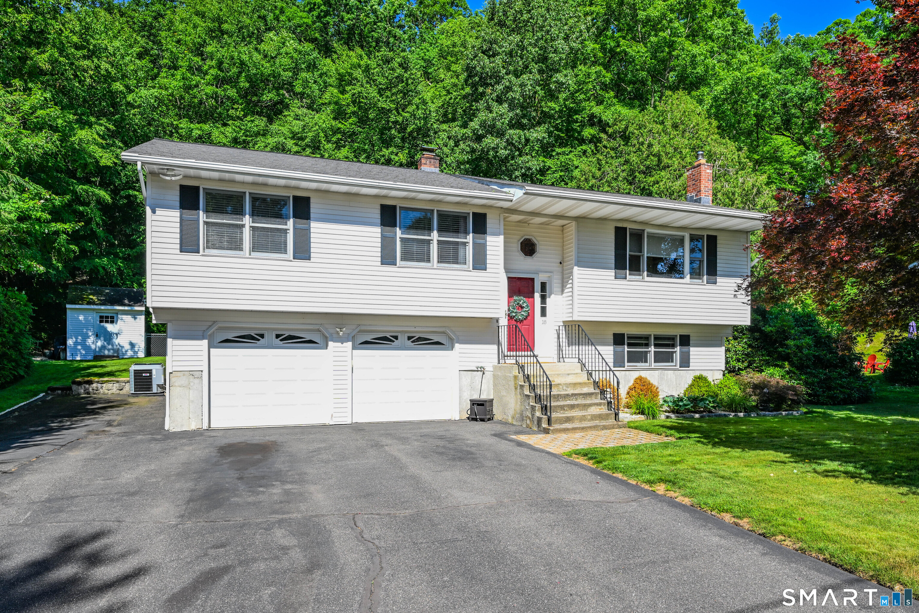 18 Badger Road Wolcott, CT 06716 - Photo 1 of 27