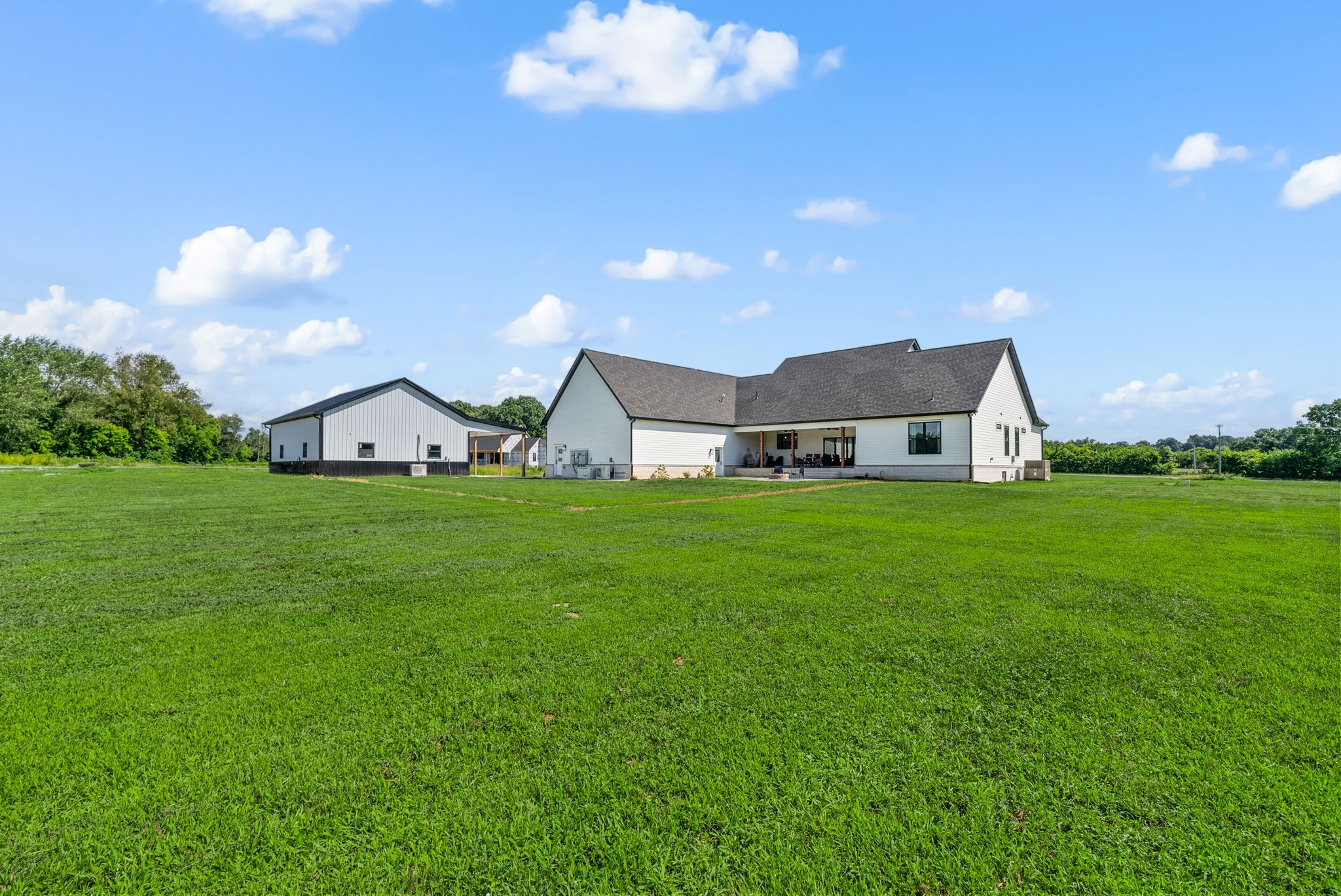 5183 Sango Road Clarksville, TN 37043 - Photo 77 of 84 a view of a house with backyard