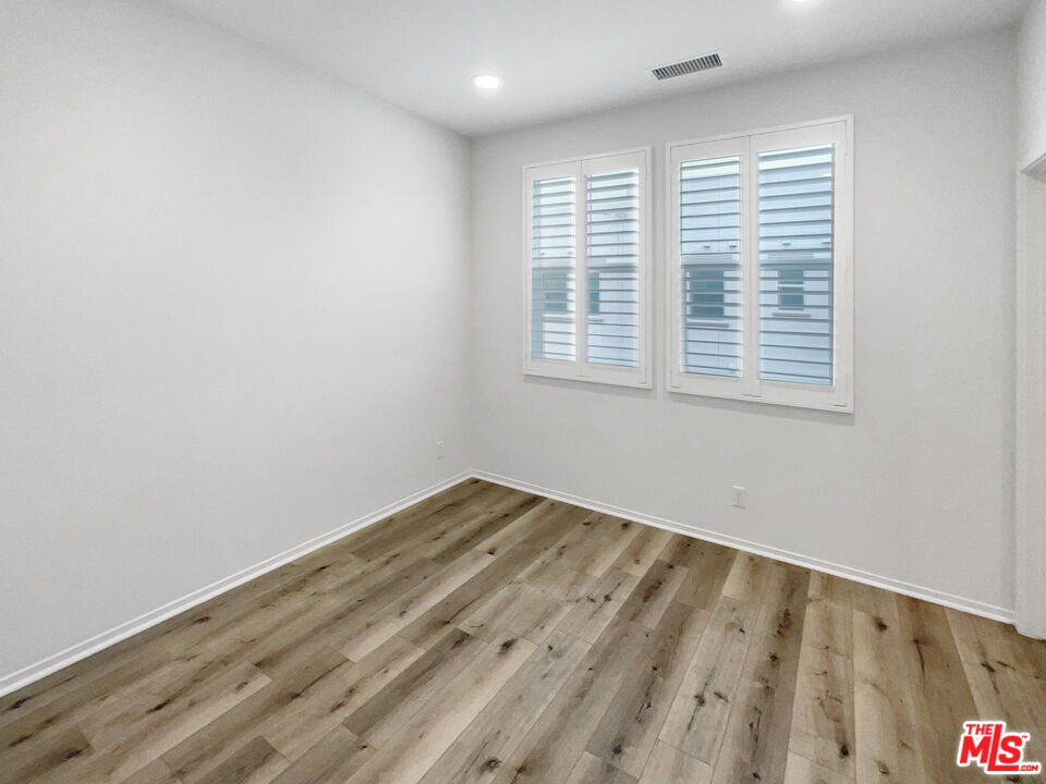 5988 Spring Street Buena Park, CA 90621 - Photo 13 of 16 Gallery Image 13