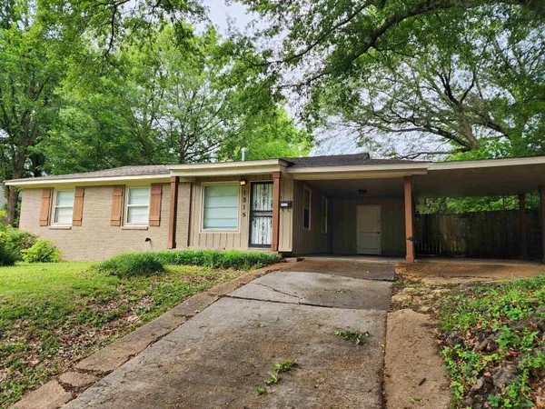 $1,545 | 1315 South White Station Road, Memphis, TN 38117