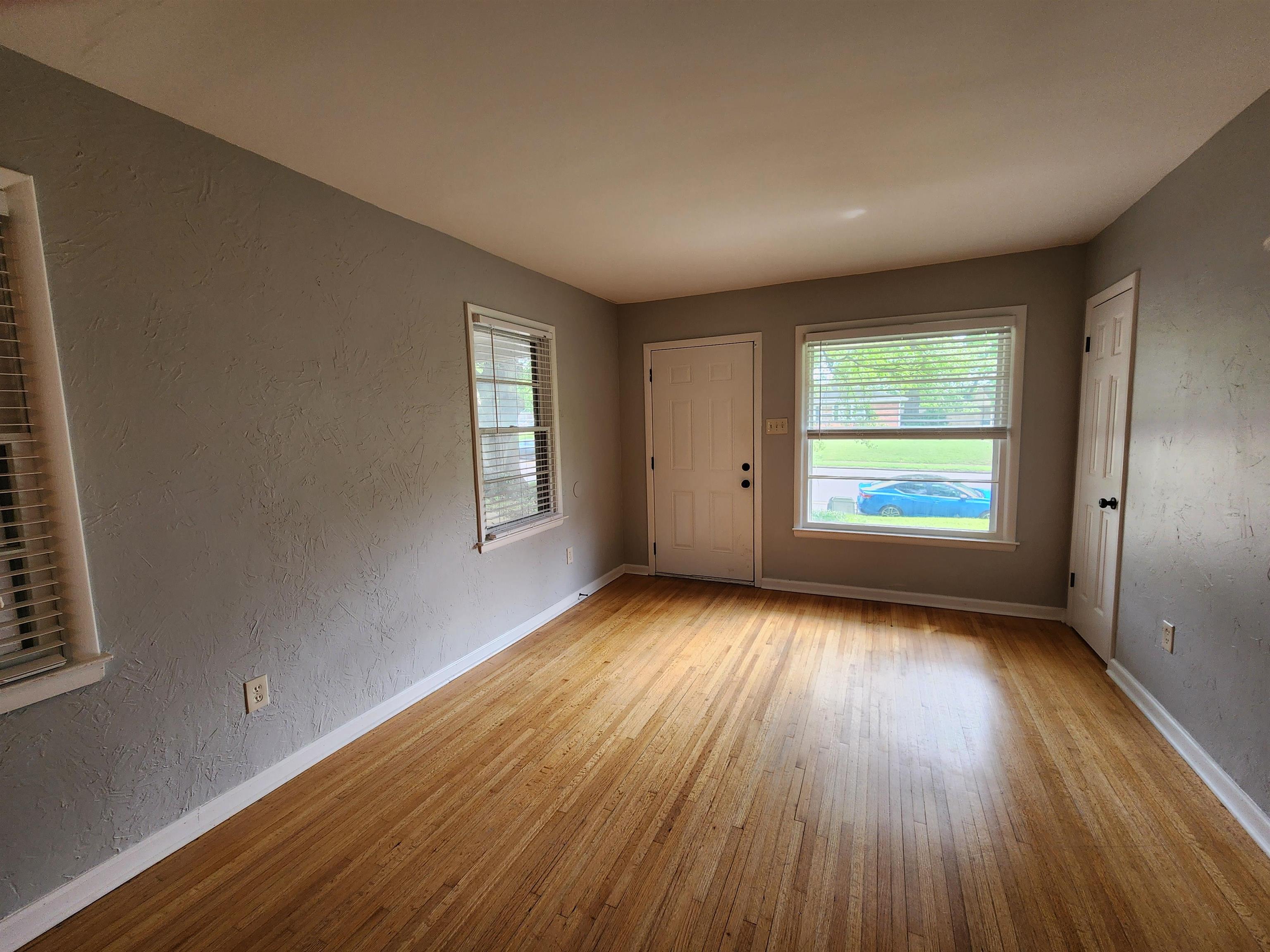 1315 South White Station Road Memphis, TN 38117 - Photo 6 of 13