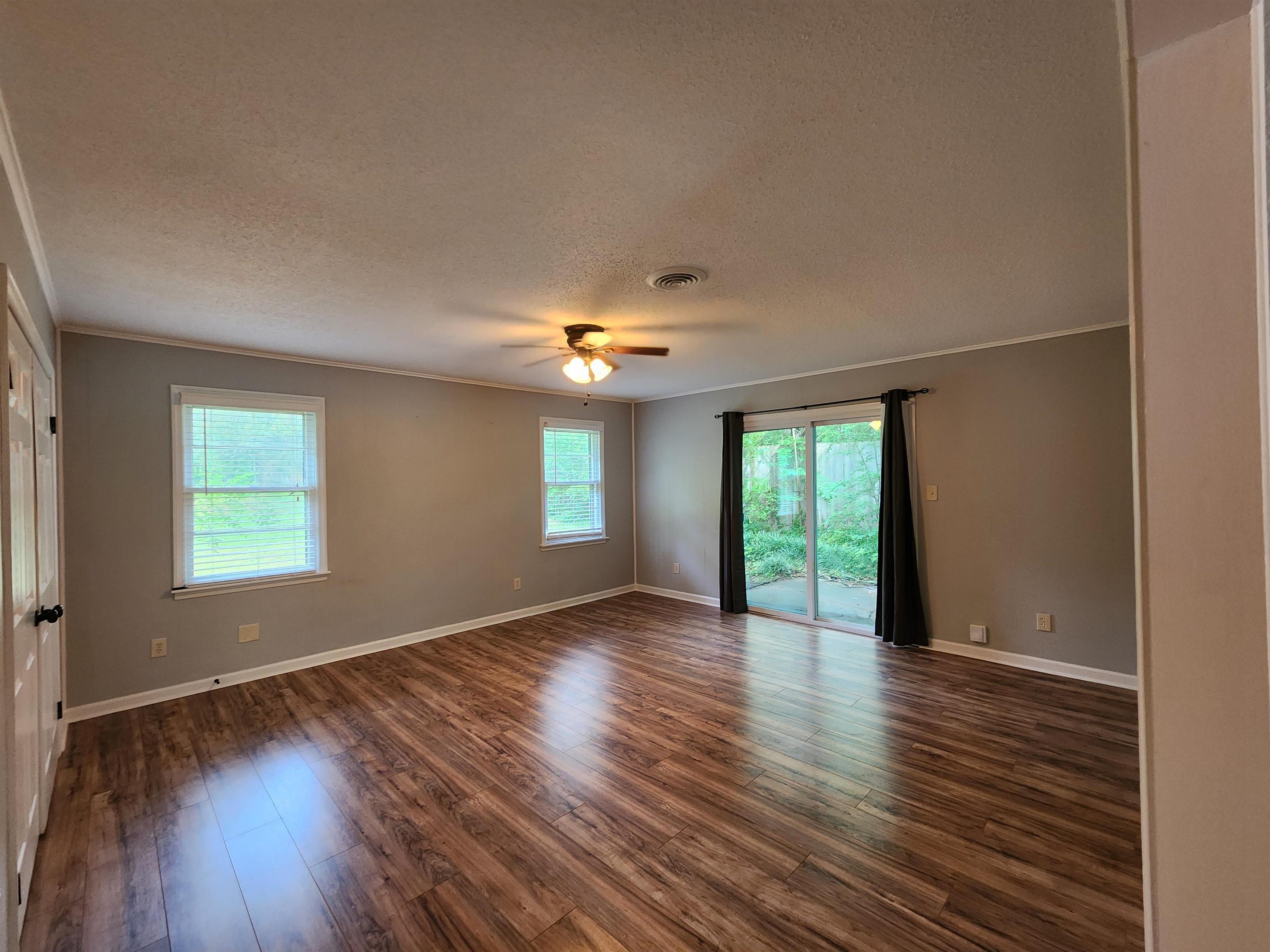 1315 South White Station Road Memphis, TN 38117 - Photo 10 of 13