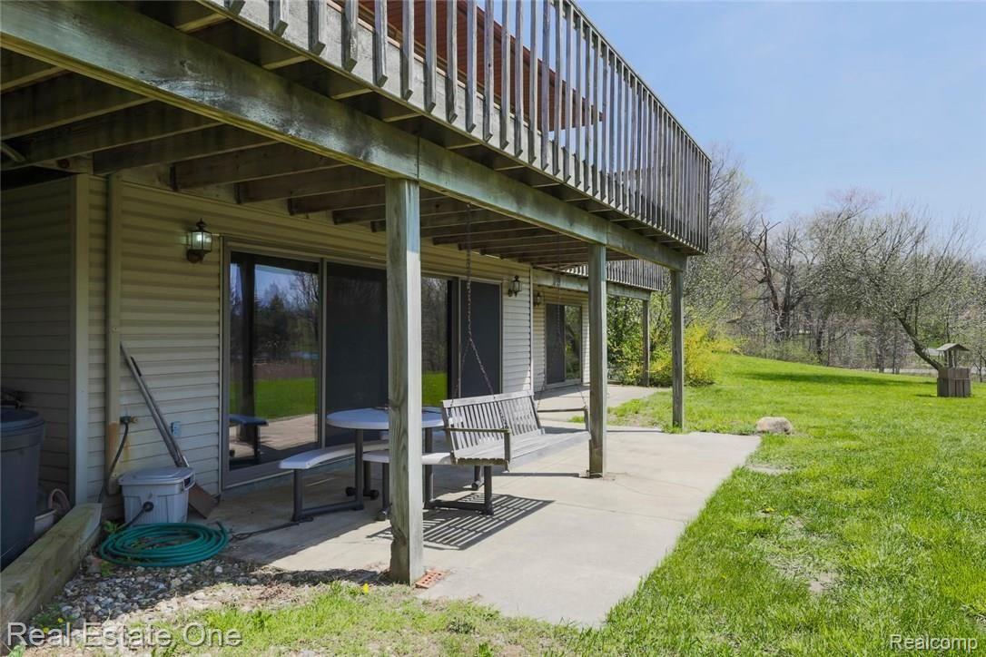 10696 Marshall Road South Lyon, MI 48178 - Photo 34 of 44 10696 Marshall 34.jpg