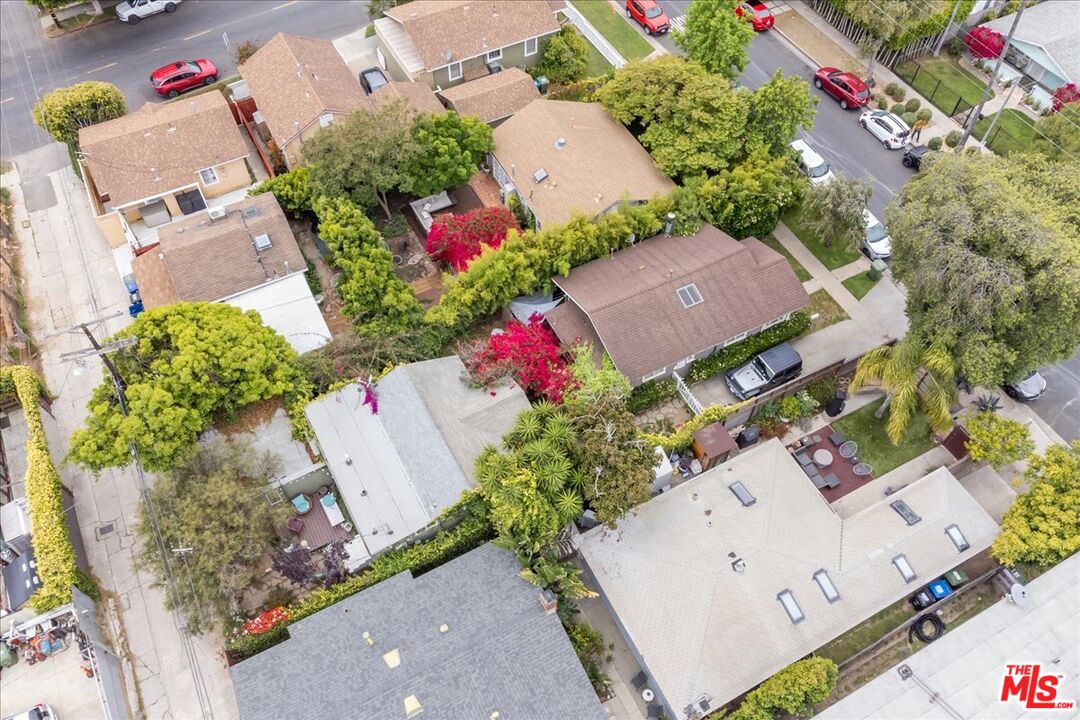 712 Sunset Avenue Venice, CA 90291 - Photo 32 of 38