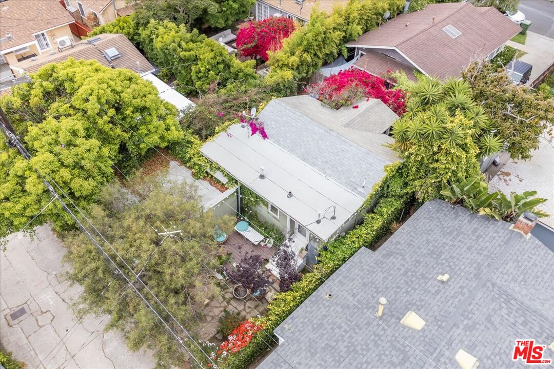 712 Sunset Avenue Venice, CA 90291 - Photo 34 of 38