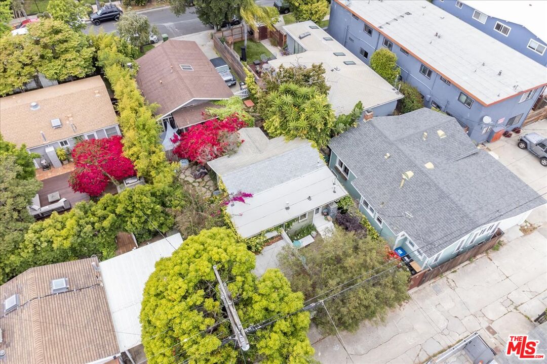 712 Sunset Avenue Venice, CA 90291 - Photo 36 of 38