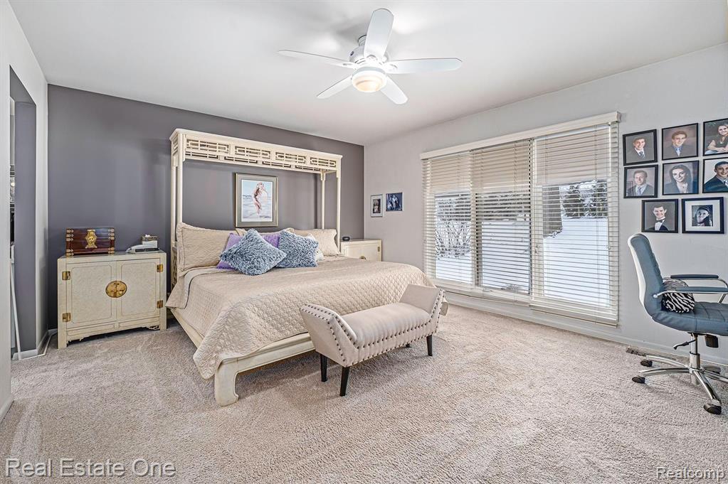 33840 York Ridge Street Farmington Hills, MI 48331 - Photo 11 of 25
