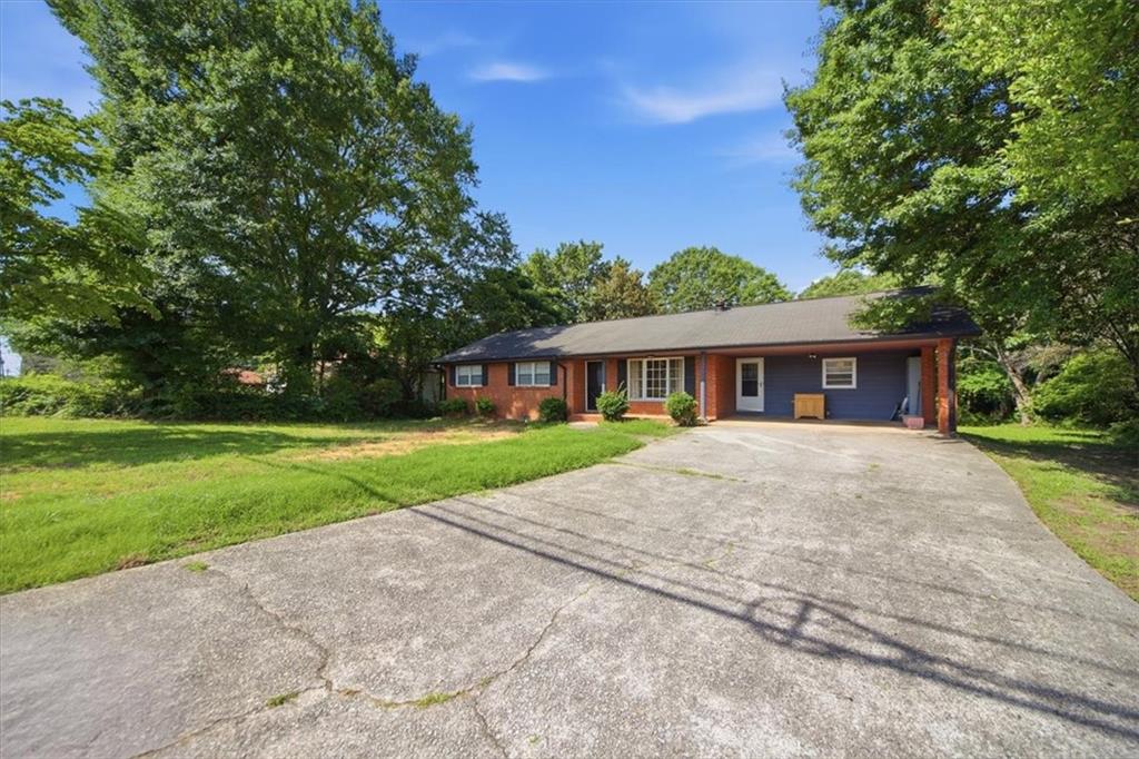 870 American Legion Road Northeast Conyers, GA 30012 - Photo 4 of 40