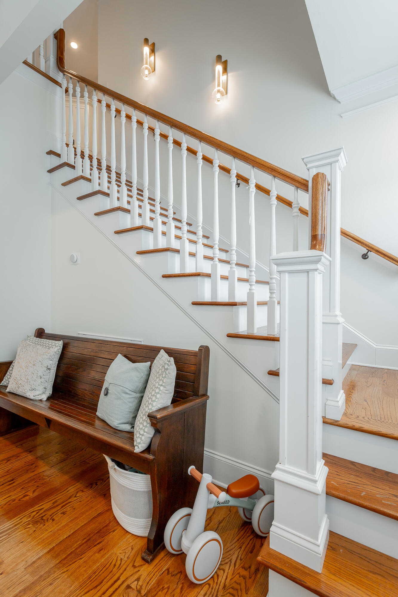 506 Barton Avenue Chattanooga, TN 37405 - Photo 34 of 59 Stairs