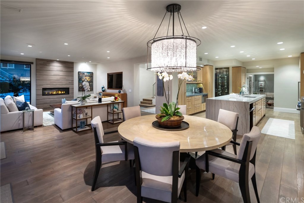 121 Edgewater Place Newport Beach, CA 92661 - Photo 12 of 75