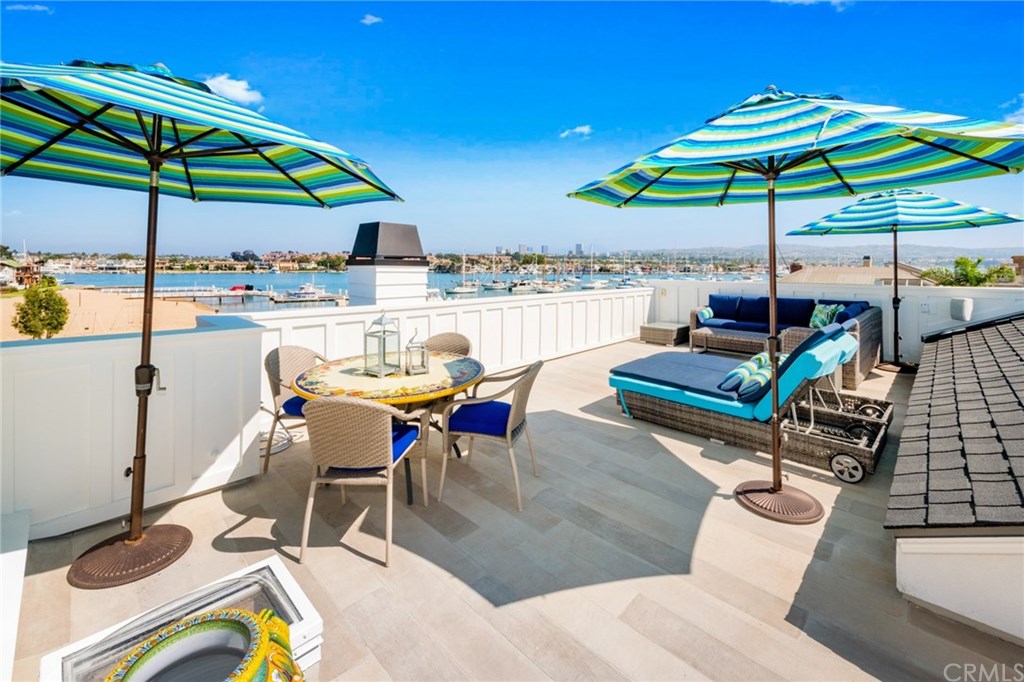 121 Edgewater Place Newport Beach, CA 92661 - Photo 18 of 75