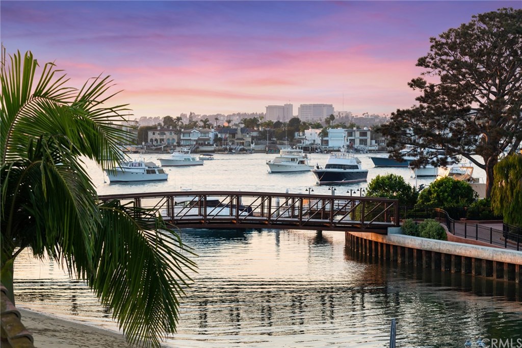 121 Edgewater Place Newport Beach, CA 92661 - Photo 22 of 75