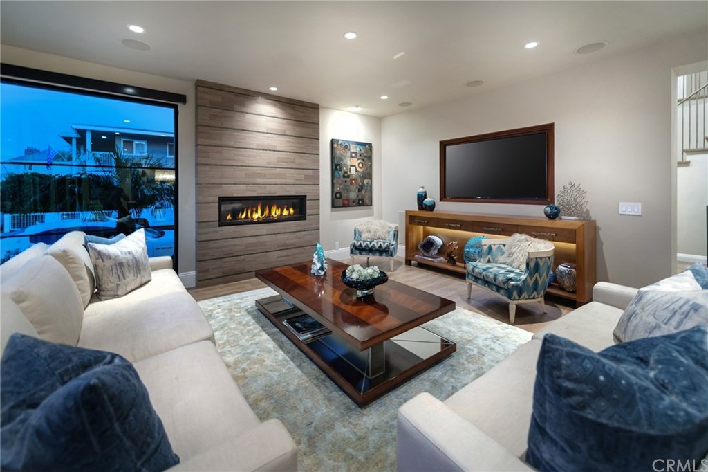 121 Edgewater Place Newport Beach, CA 92661 - Photo 43 of 75