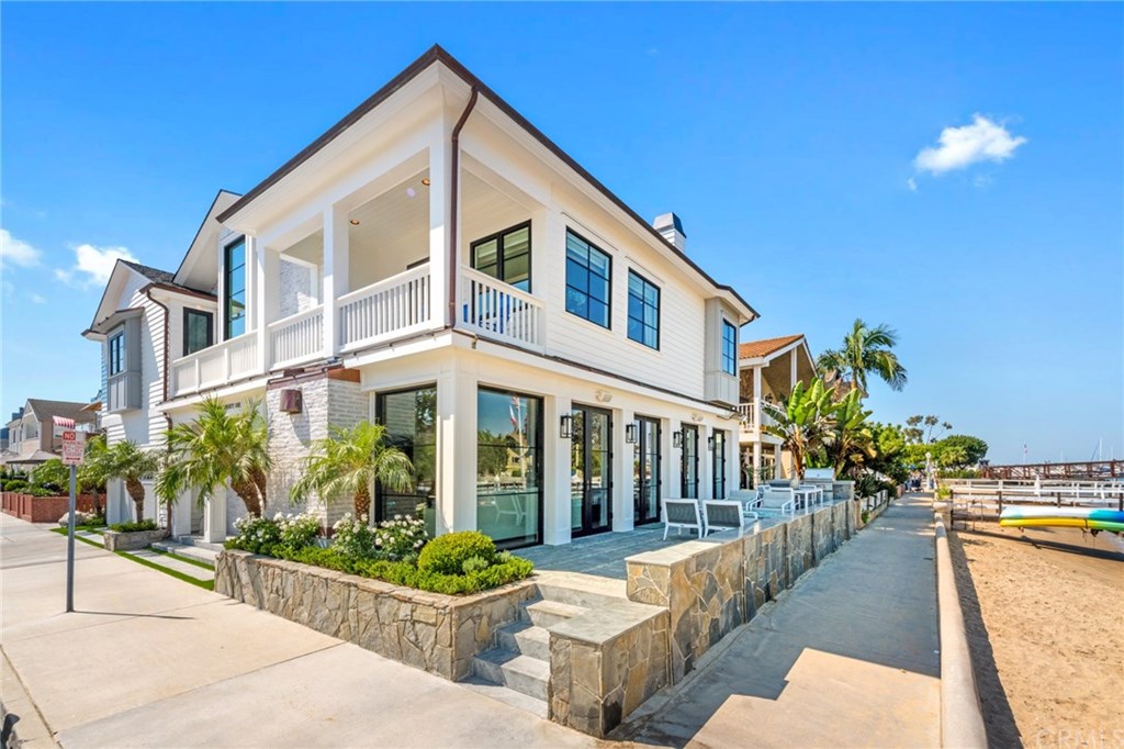 121 Edgewater Place Newport Beach, CA 92661 - Photo 50 of 75