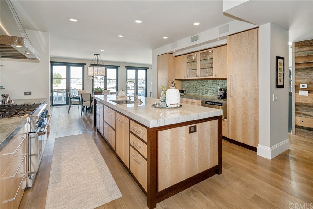 121 Edgewater Place Newport Beach, CA 92661 - Photo 55 of 75