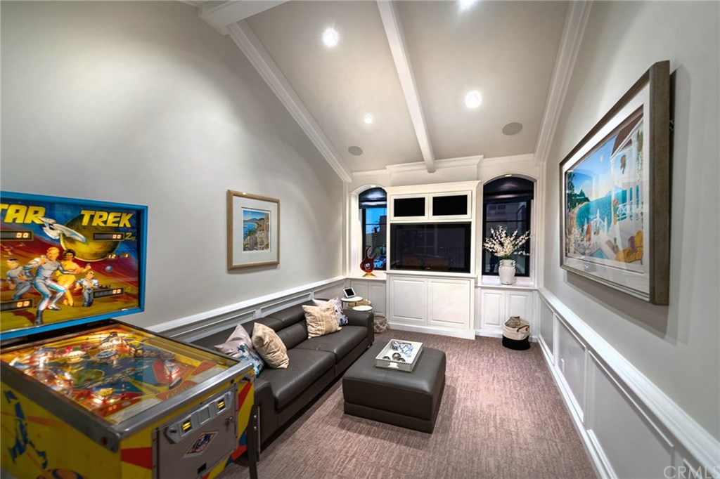 121 Edgewater Place Newport Beach, CA 92661 - Photo 70 of 75