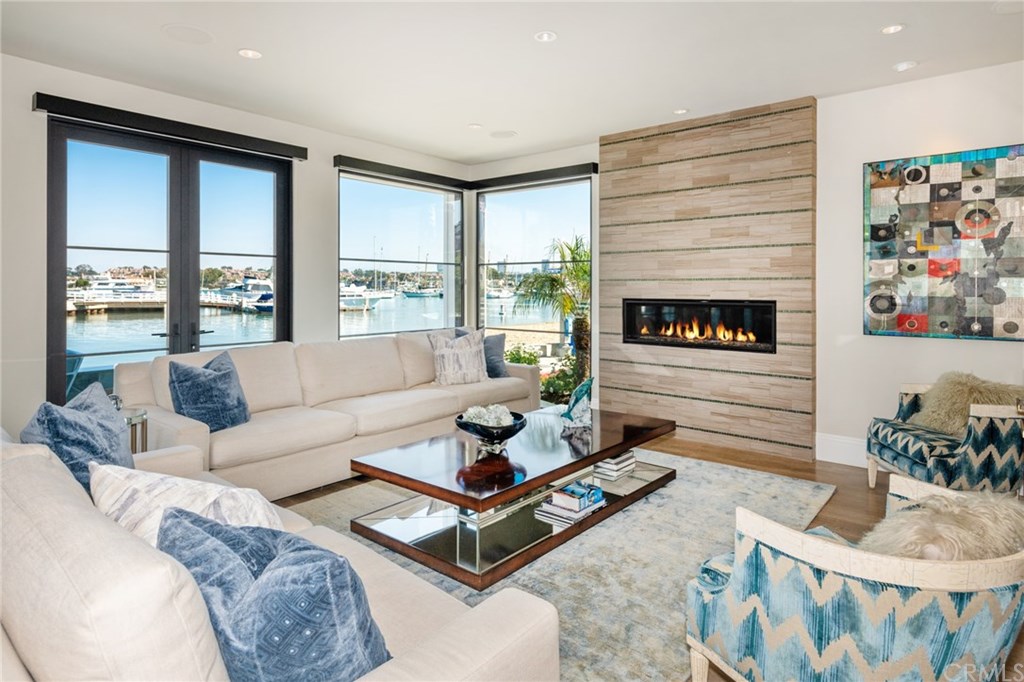 121 Edgewater Place Newport Beach, CA 92661 - Photo 9 of 75