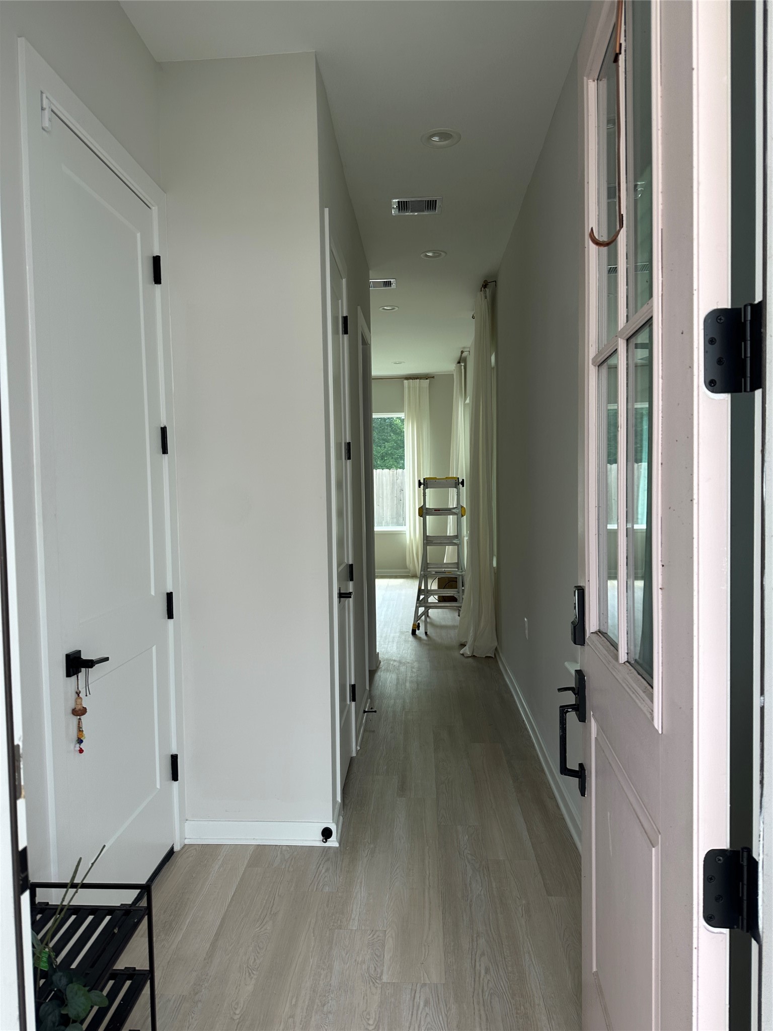 2032 West Tidwell Road Houston, TX 77091 - Photo 2 of 32