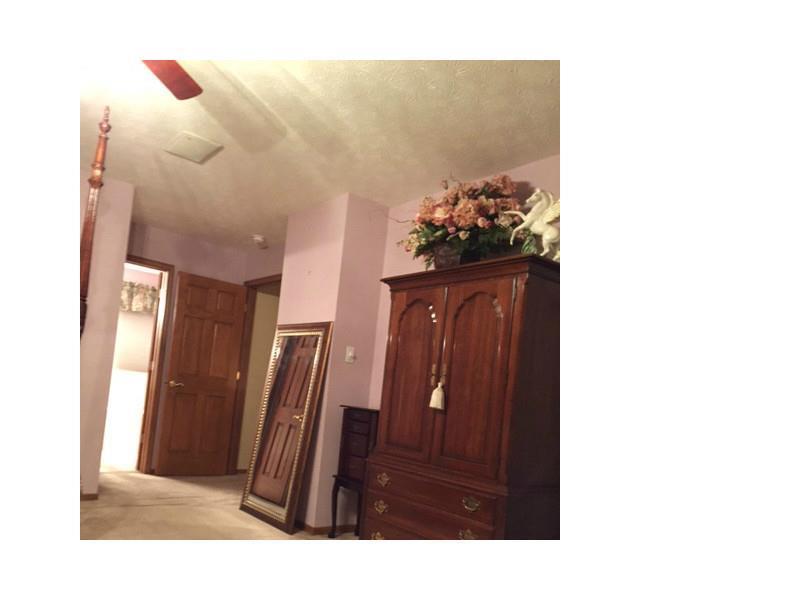 400 Roscommon Drive Springfield, OH 45503 - Photo 7 of 25