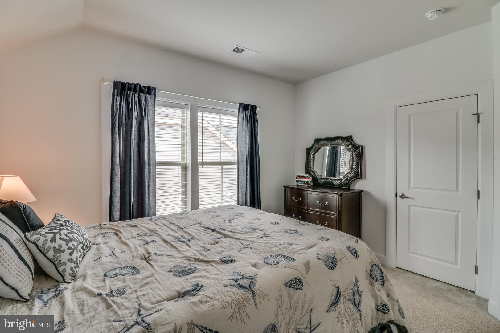 25372 Robin Tree Lane Ocean View, DE 19970 - Photo 27 of 61 Plenty of room for guests