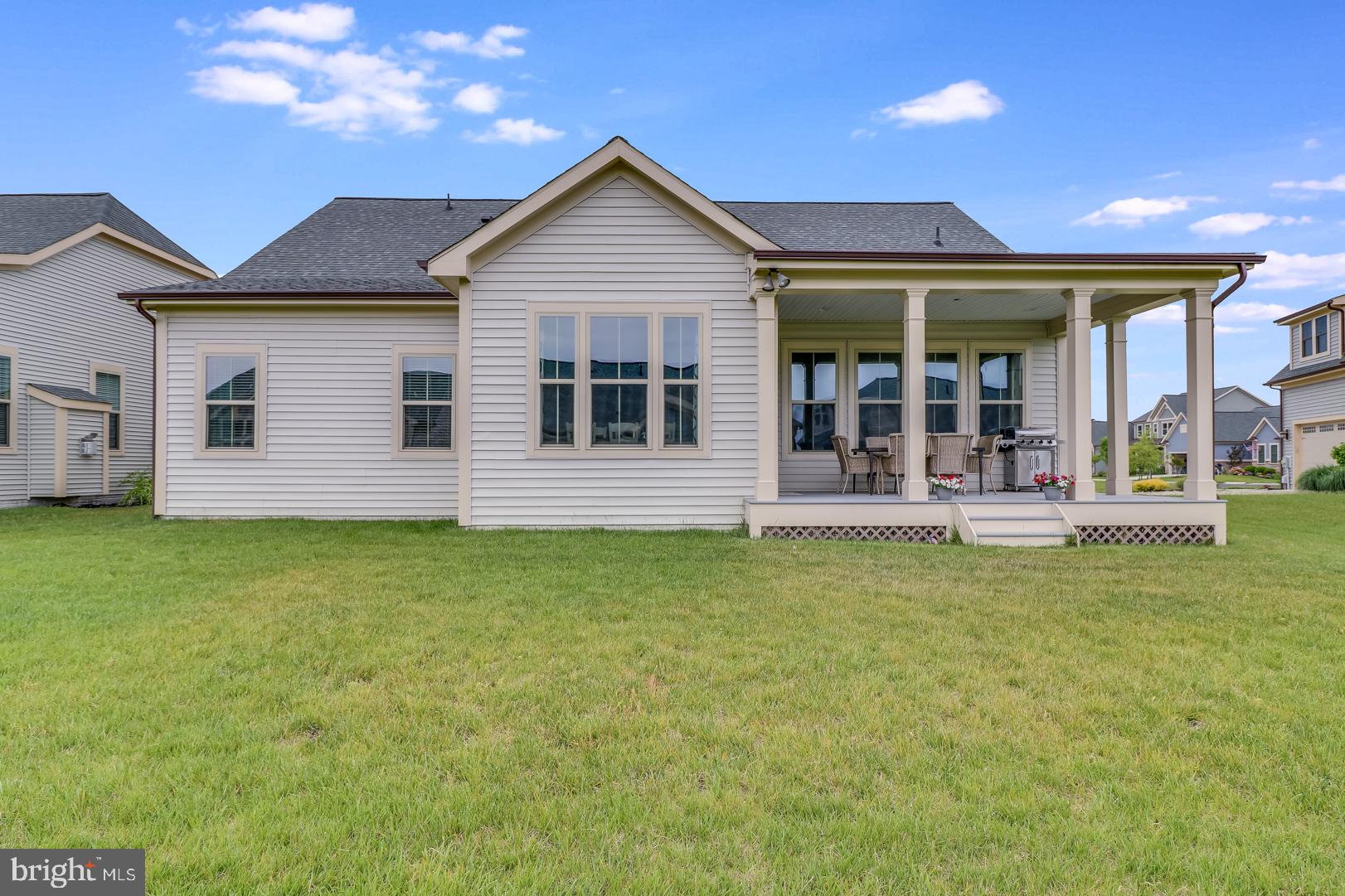 25372 Robin Tree Lane Ocean View, DE 19970 - Photo 38 of 61 Large Back Yard