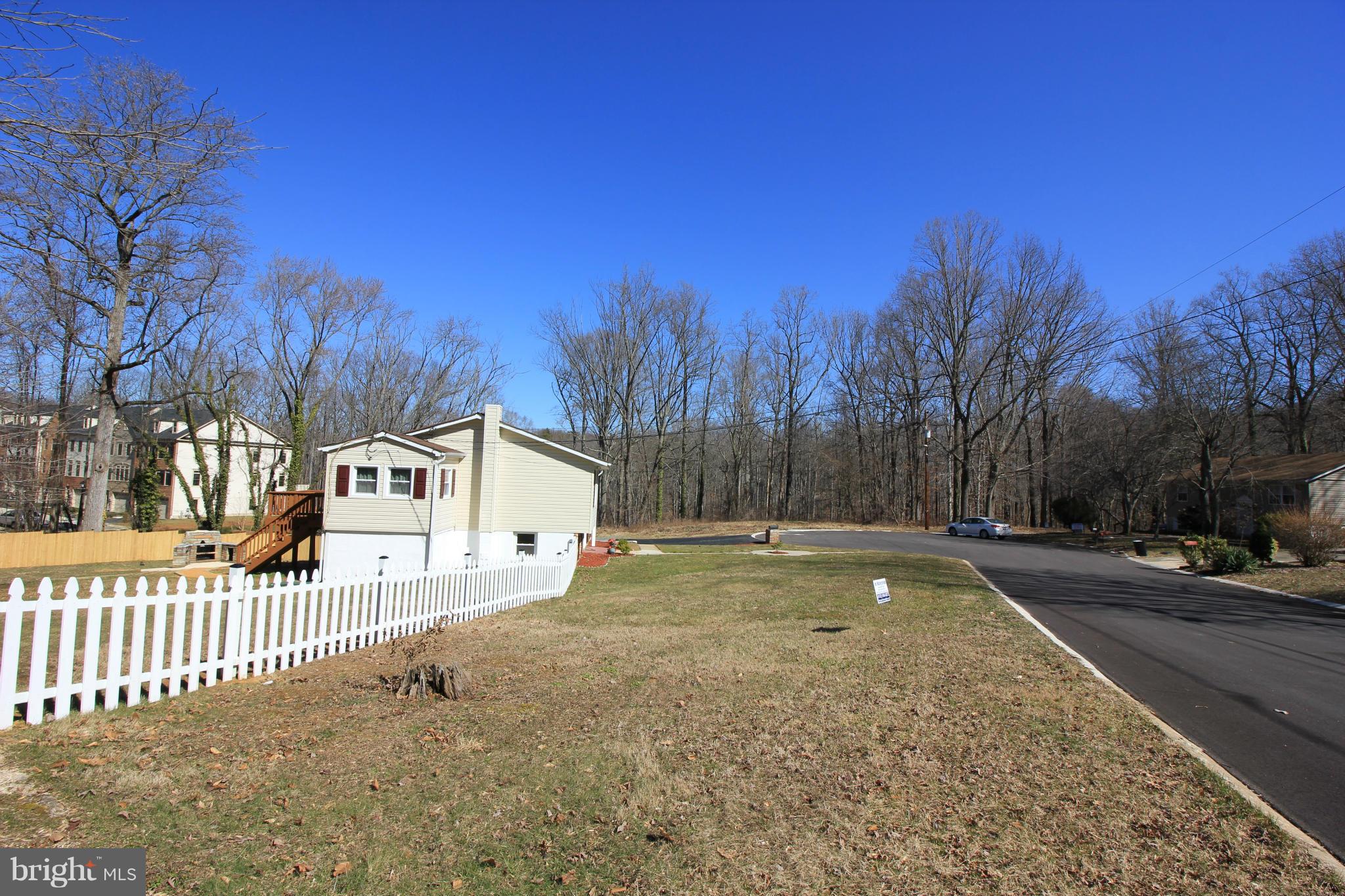 106 Green Valley Road Arnold, MD 21012 - Photo 27 of 27 Exterior (Front)
