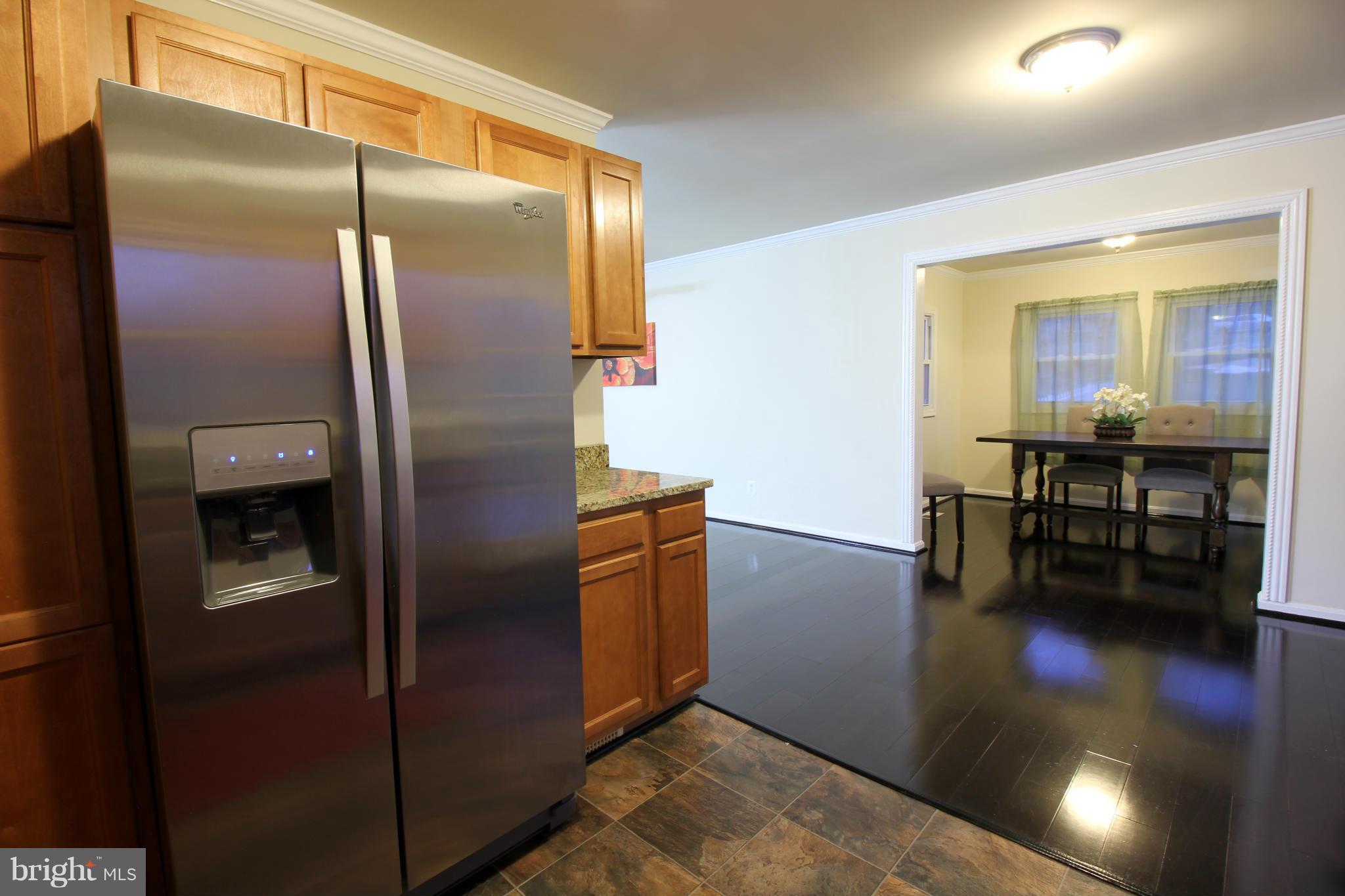 106 Green Valley Road Arnold, MD 21012 - Photo 6 of 27 Kitchen