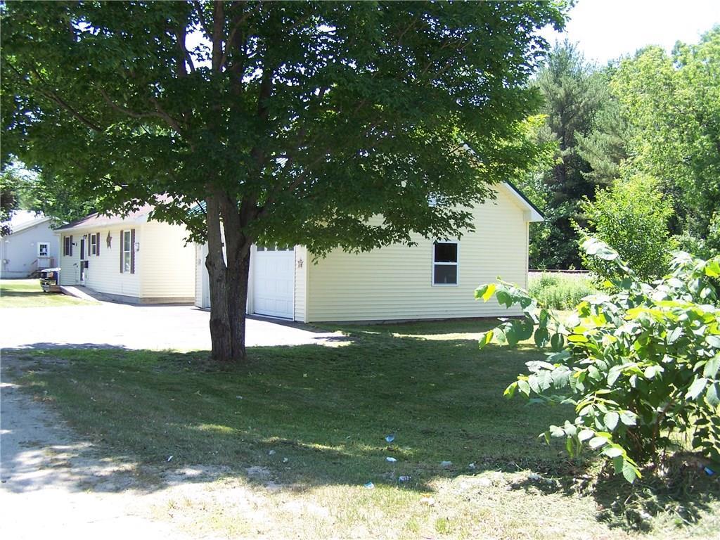 166 High Street Paris, ME 04281 - Photo 3 of 20 Lovely yard with a nice shade tree. ...