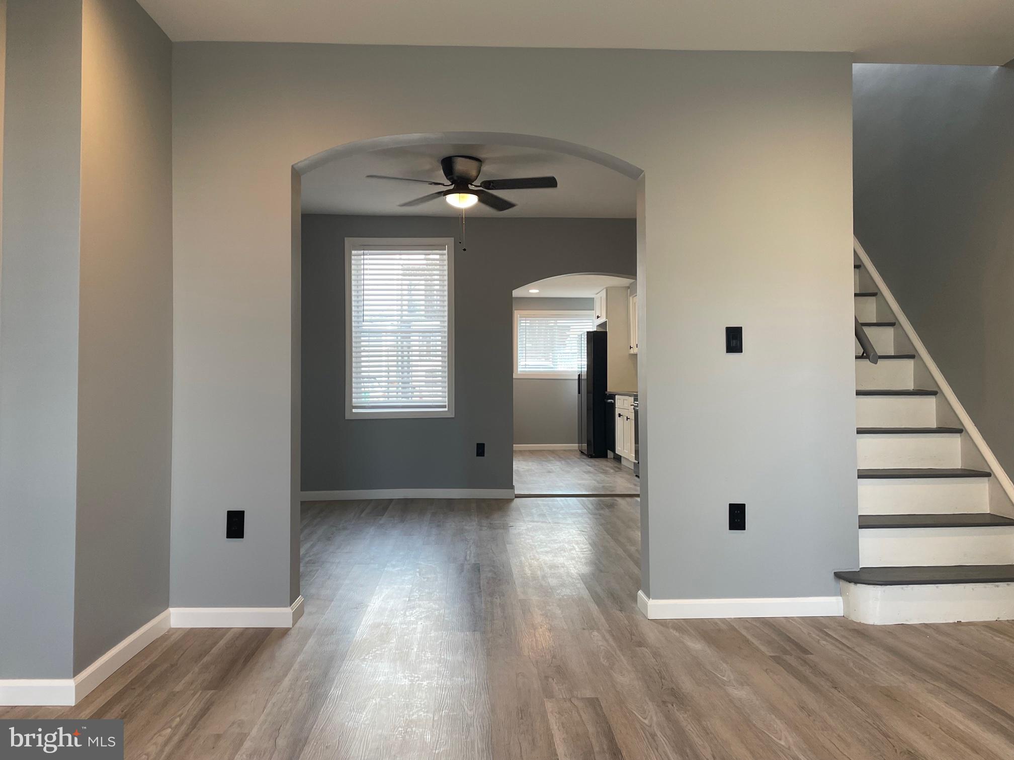 1654 East Lycoming Street Philadelphia, PA 19124 - Photo 4 of 32 Livingroom into Dining Room