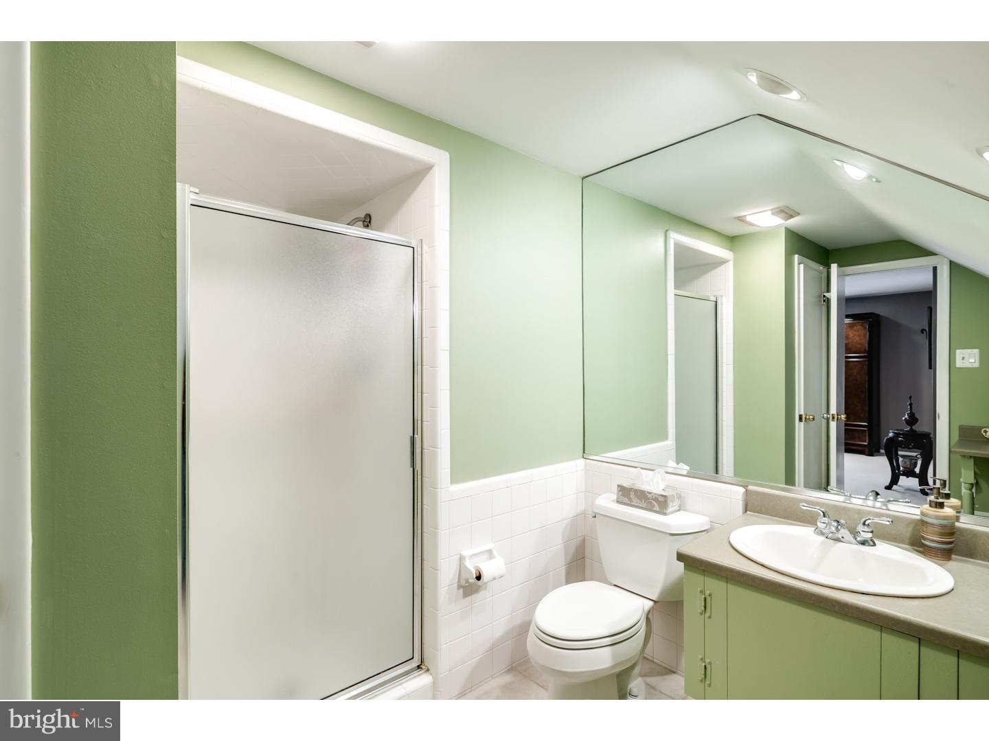 208 Pearl Croft Road Cherry Hill, NJ 08034 - Photo 21 of 25