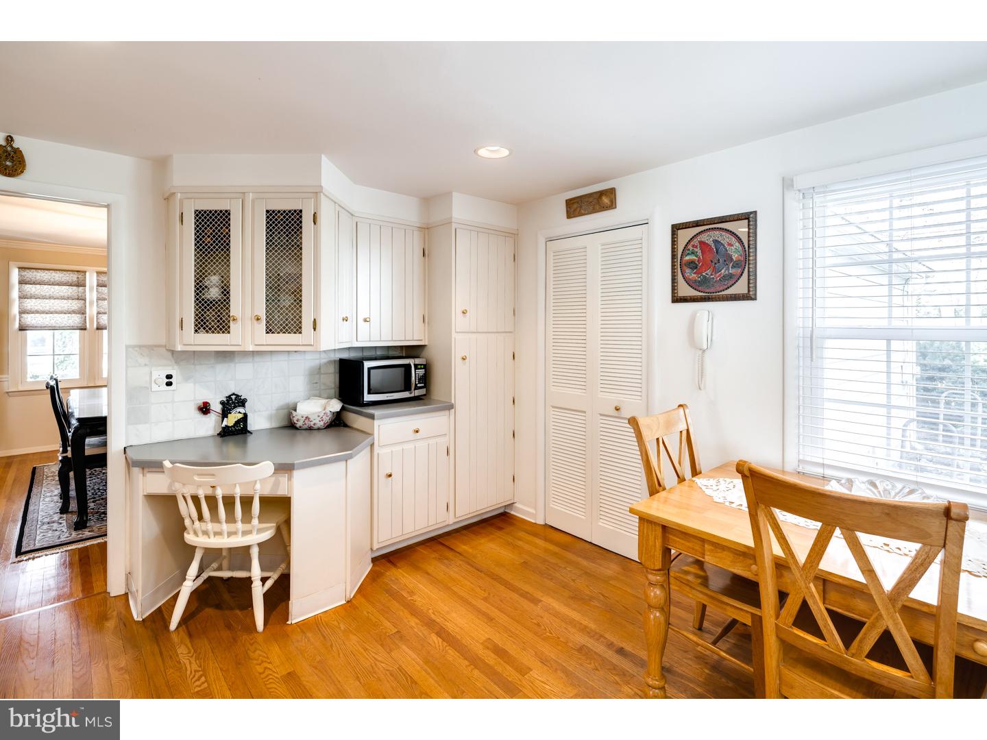 208 Pearl Croft Road Cherry Hill, NJ 08034 - Photo 9 of 25