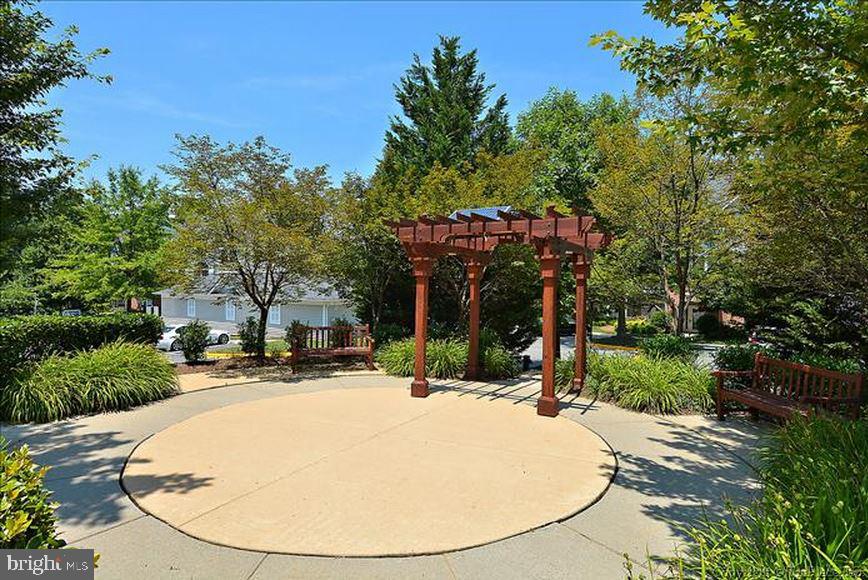 1516 North Point Drive, Unit 103 Reston, VA 20194 - Photo 41 of 44 Gallery Image 41