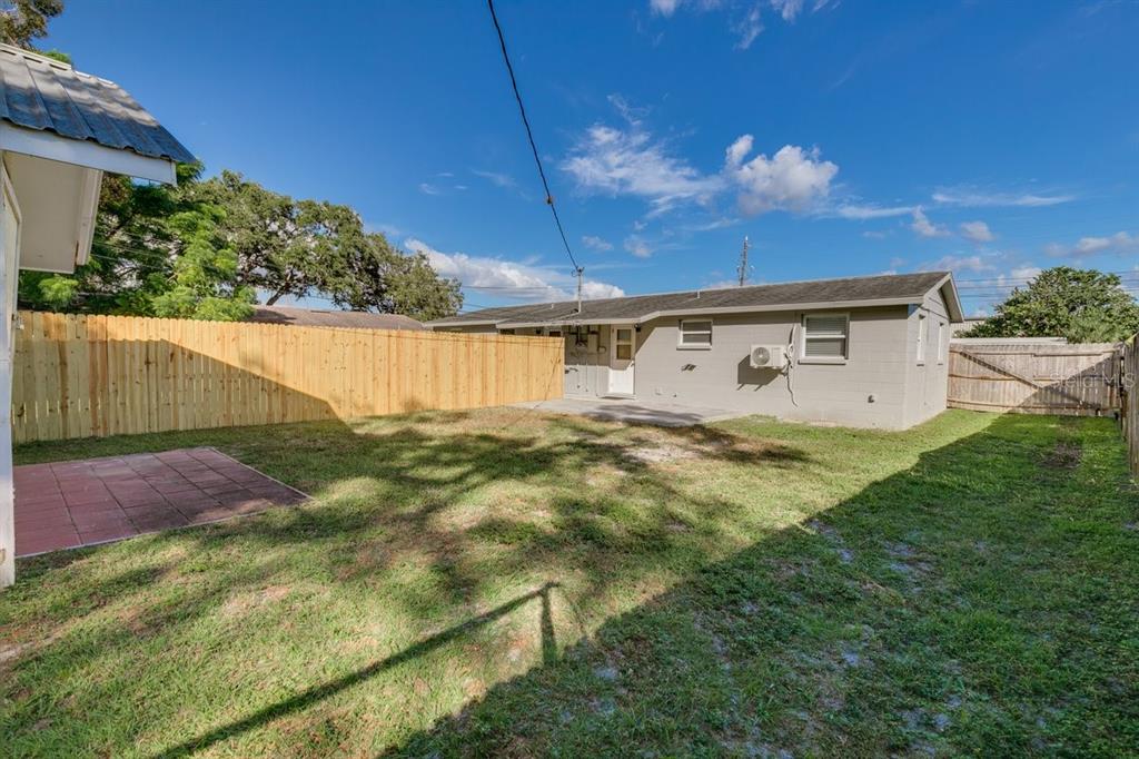 13496 West Rena Drive Largo, FL 33771 - Photo 27 of 40