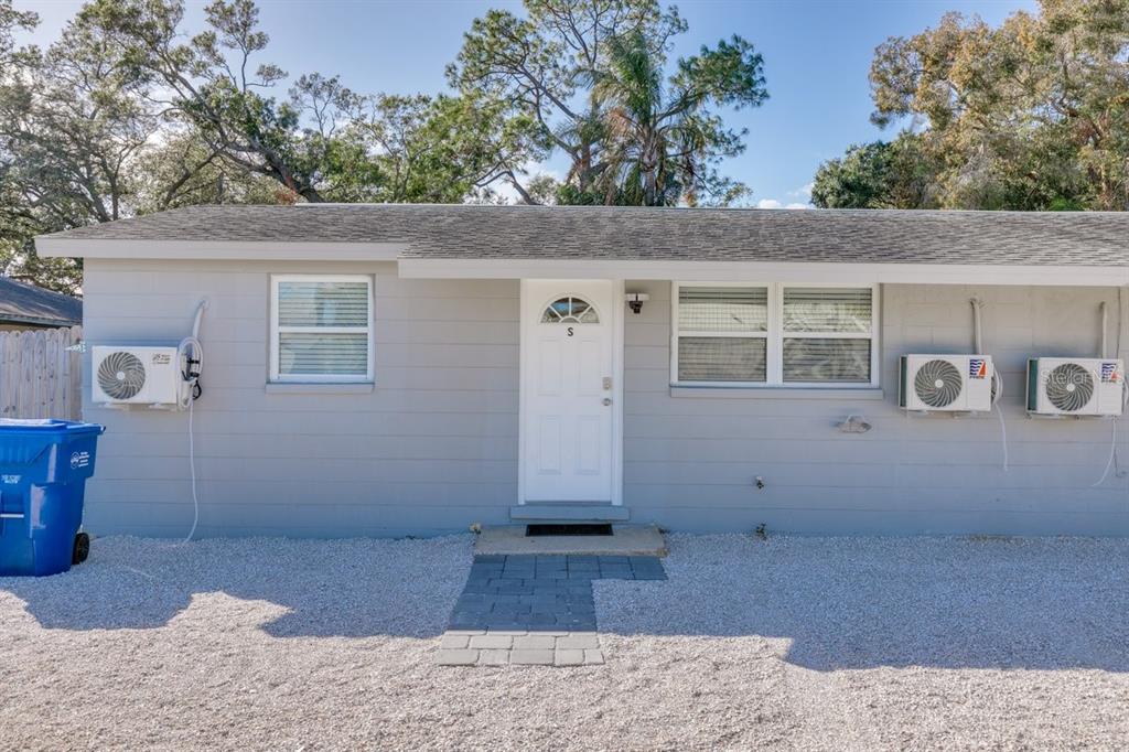 13496 West Rena Drive Largo, FL 33771 - Photo 4 of 40